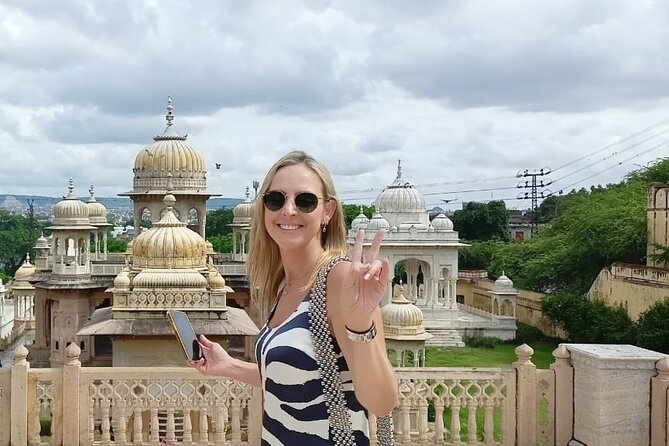 Jaipur Sunrise Tour with Morning Flower Market Walk - Galtaji Temple and the Monkey Temple: a pilgrimage site with character