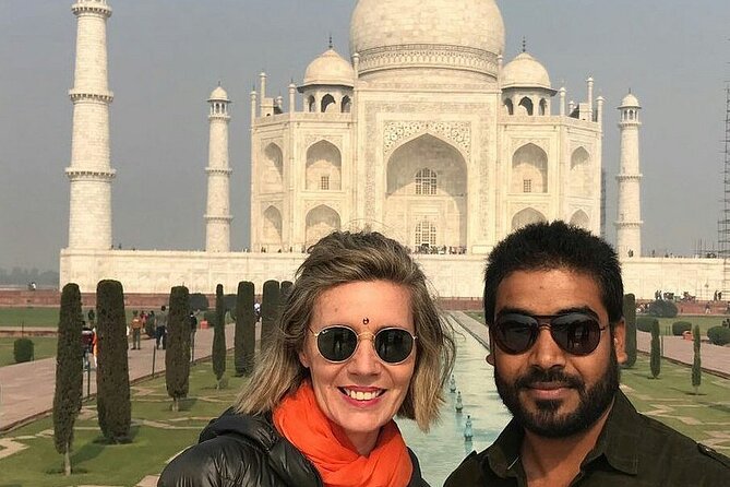 Jaipur to Agra Private Taj Mahal and Fort Tour - Stop 1: The Taj Mahal visit plan (and what to expect)