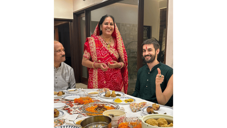 Jaipur: Traditional cooking class and storytelling session - What You Take Home: Spice Basket and Parting Souvenirs
