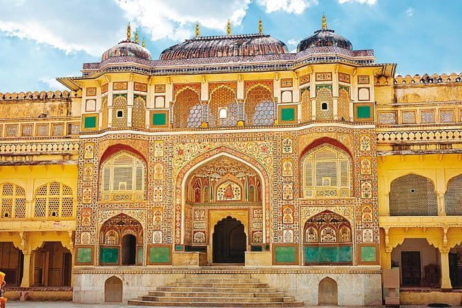Jaipur Tuktuk Local Sightseeing Day Tour - Stop 4: Panna Meena ka Kund in Amer (and why it’s more relaxing)