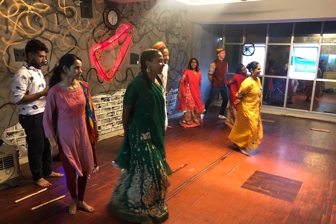Namaste Bollywood | Dance Like a Bollywood Star - Getting to the studio: VT Road meeting point, then south Jaipur