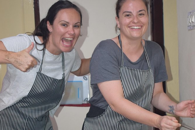 Pink City Cooking Class - Meet Bunty and Chef Dimple (the teaching style is the product)