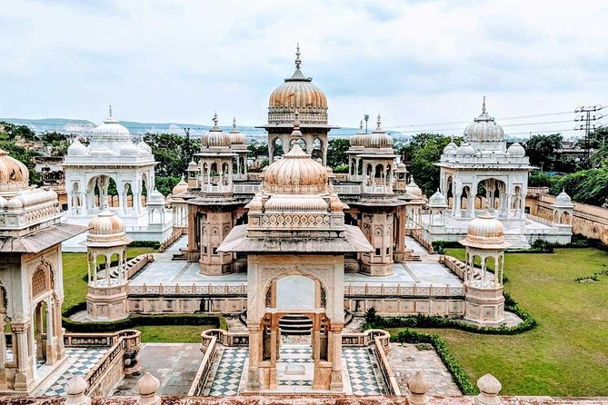 Private Cab for Full day Sightseeing in Jaipur - Royal Gaitor Tumbas: a calmer royal-cemetery stop for photos