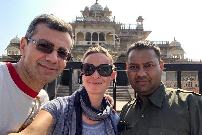 Private Full Day Guided Tour of Jaipur, India's Pink City - City Palace and Hawa Mahal: two sides of Jaipur’s royal story