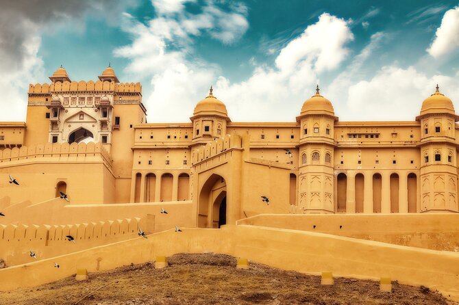 Private Guided Jaipur Tour: Amber Fort,City Palace, Water Palace - How this private Jaipur day keeps the best parts easy