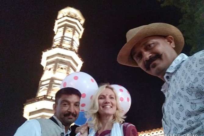 Private Jaipur Full 2 Days Tour With Pink City Guide - Day 1: Amber Fort, step wells, and the Pink City icons