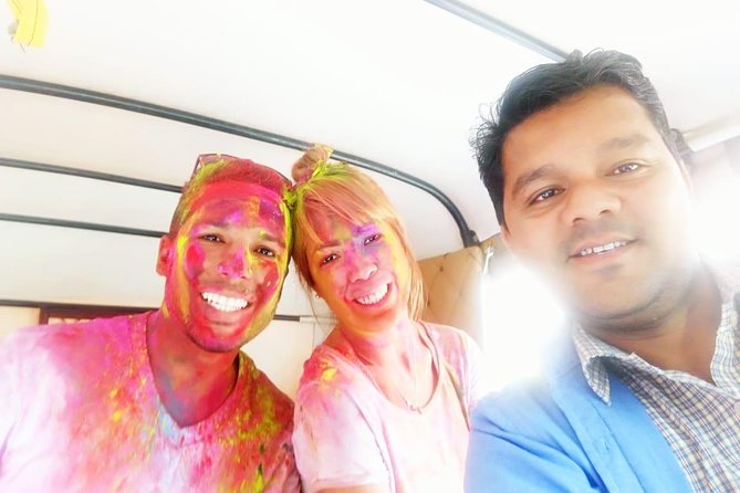 Private Jaipur Full-Day Tuk-Tuk Tour with Pickup - Royal Gaitor Tumbas: a calmer end to the day