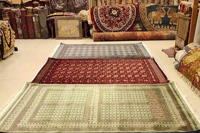 Private Jaipur Shopping Tour - Handicrafts, Textiles & Jewelry - Stop 4: Bapu Bazar for accessories, brass work, and stone-style finds