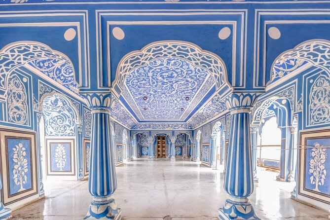 Private Jaipur Tour with Guide & All Entry Tickets - Hawa Mahal by the Bazaar: Wind-Cooled Photo Stops