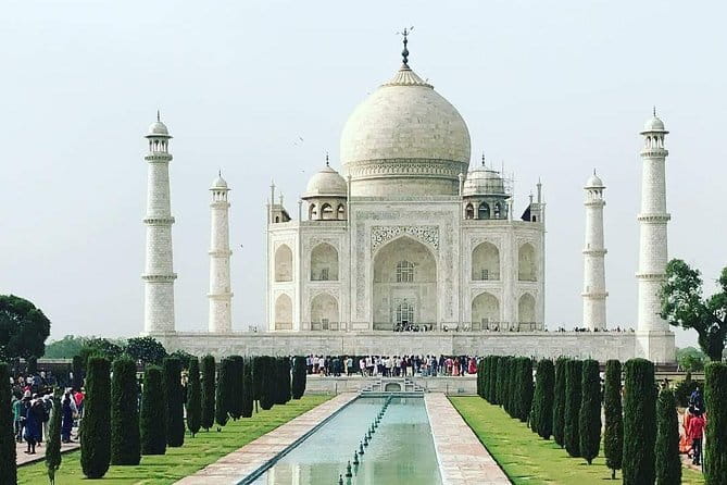 Private Overnight Jaipur City Tour from Delhi - Day 2: City Palace, Jantar Mantar, Hawa Mahal, and museum time
