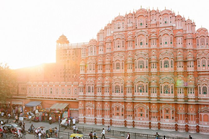 Private Transfer : Jaipur To Delhi with Private Transportation - The Big Picture: Why a Private Jaipur to Delhi Transfer Pays Off