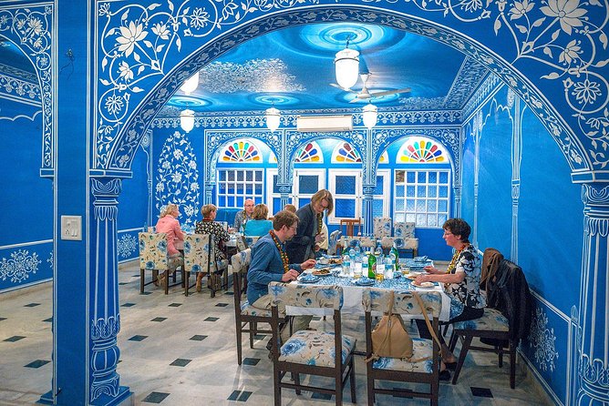 Rajputana Family : Cooking & Lunch or Dinner - Arrival at Haveli Kalwara: Garlands, Welcome Drink, and Family Intro