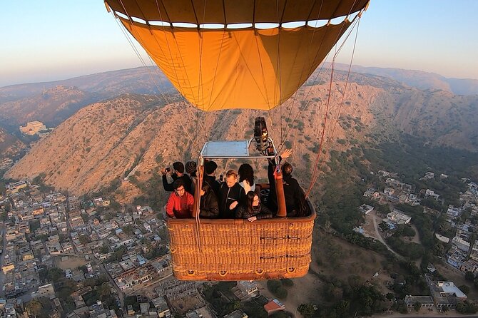 SkyWaltz Hot Air Balloon Safari - Samode Palace country: what you’ll likely see