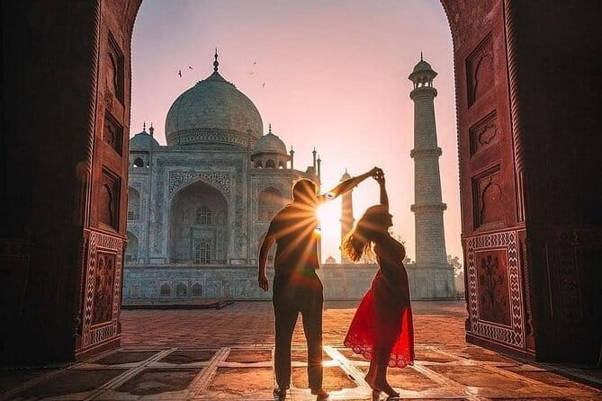 Taj Mahal Agra Fort Fatehpur Sikri Day Trip from Jaipur - Key highlights at a glance