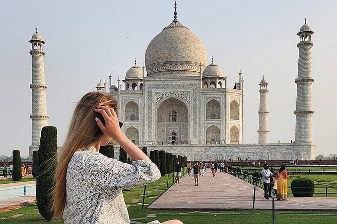 Taj Mahal Agra Fort Fatehpur Sikri Day Trip from Jaipur - Getting to Agra: private A/C comfort, pickup, and pacing