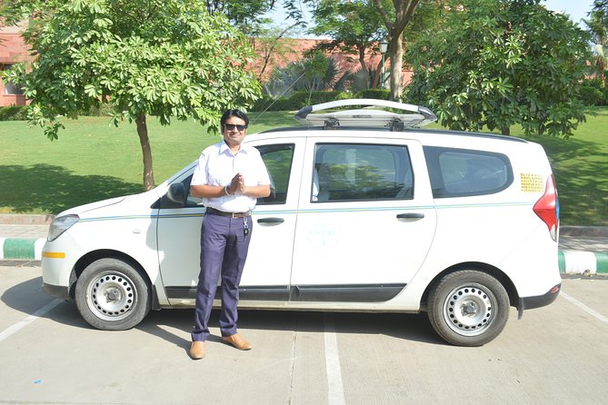 Taj Mahal Tour from Jaipur by Car - Private Day Trip - Guides and drivers: why safety, timing, and kindness show up