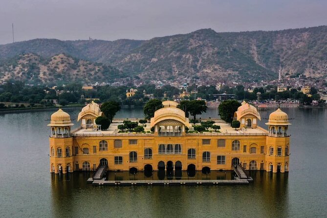 Ultimate Jaipur Tuk Tuk Tour with Pickup - Amer and Panna Meena ka Kund: forts and a stepwell you’ll remember