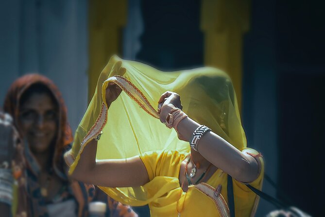 Uncover Hidden Treasures of Rural Life on a Village Tour - Jamwa Ramgarh: where the day gets grounded
