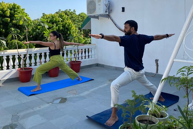 Yoga in Jaipur with Amit (Yogi on Travel) - The Class Flow: Stretch, Breathe, Meditate (Not Just One of the Three)